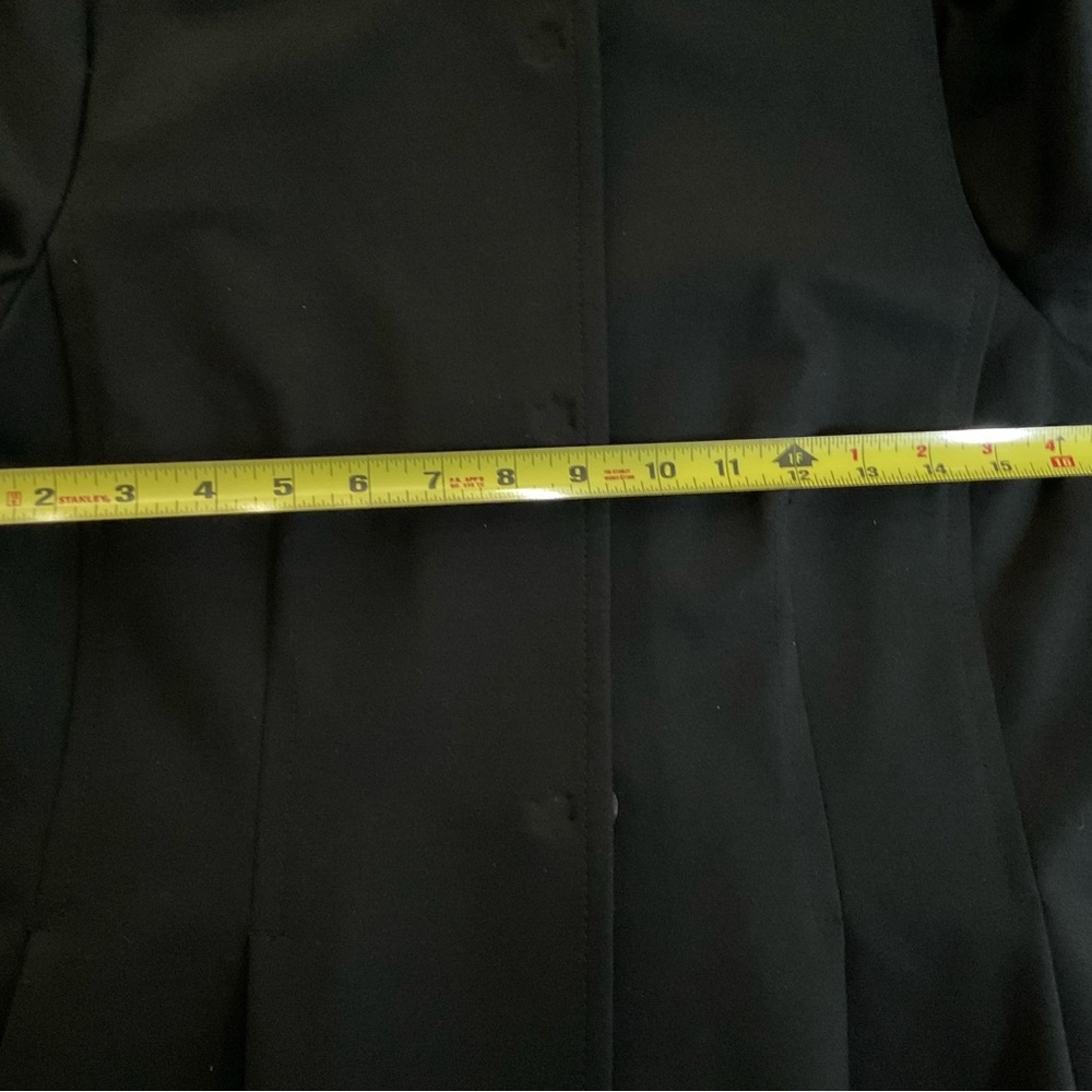 Banana Republic Black Women's Blazer - Picture 9 of 11